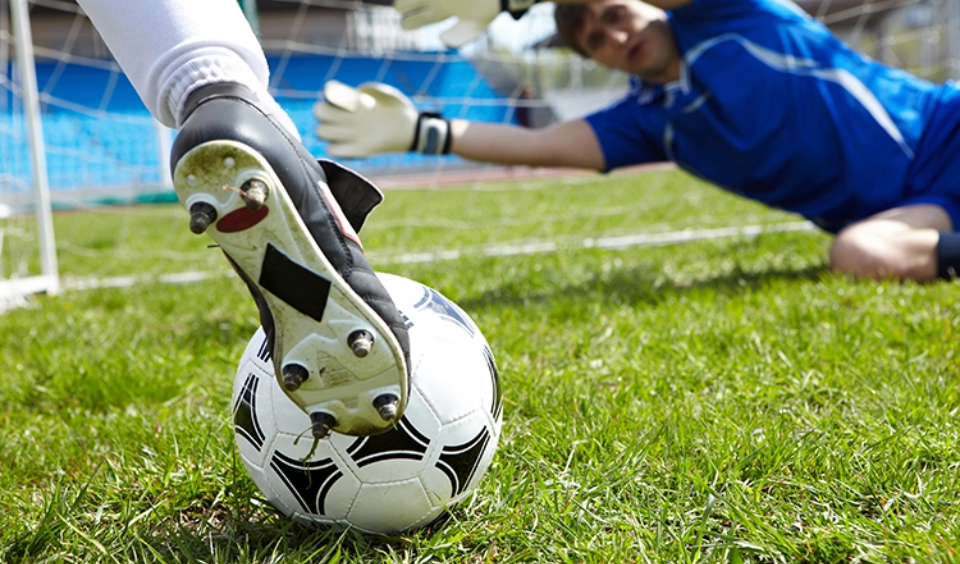 Protecting-Teeth-During-Sports